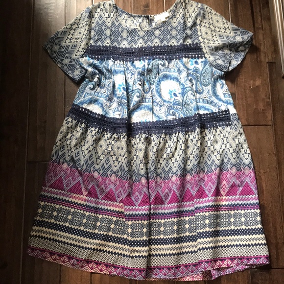 Umgee - Picture 1 of 8